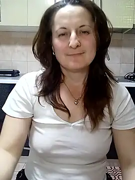 Fluturas2 online show from November 2, 8:01 pm