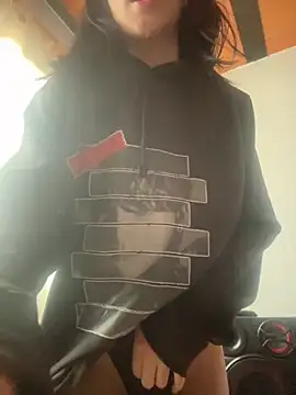 blinkiii  online show from November 9, 1:07 pm