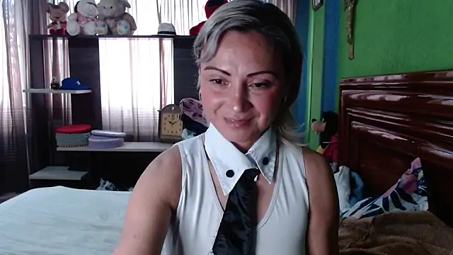 Snapshot of _Charlize_theron_ chatting on September 21, 9:02 pm Charlize theron online show from September 21, 9:02 pm