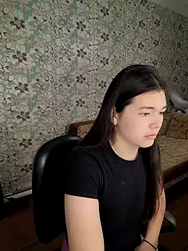 Albi Glow online show from September 22, 2:32 am