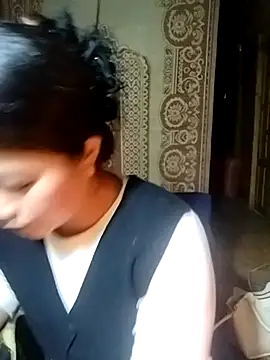 lusy-000 online show from December 4, 1:52 am