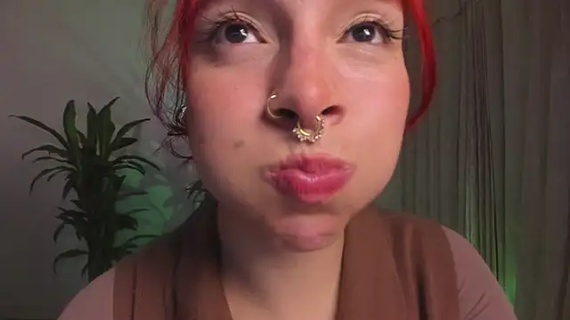 bri von dhara   online show from October 15, 4:42 pm