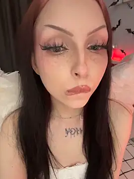 Lina Thornton  online show from October 30, 8:54 pm