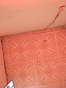 Naomi-Mature online show from March 30, 7:24 pm