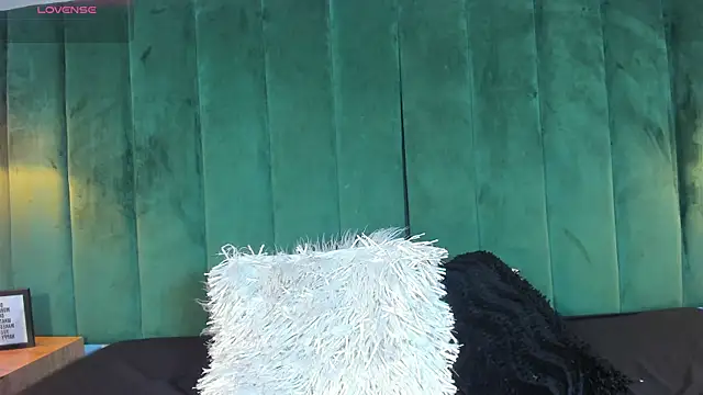 kittyy milk 001 online show from November 7, 9:09 pm