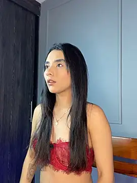 Zafira Montiel online show from February 15, 5:21 am