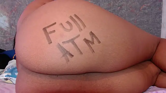 Messy-diana21 online show from December 13, 9:10 pm