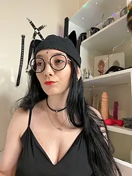Snapshot of Jinhee_Tiny chatting on October 2, 9:36 am Jinhee Tiny online show from October 2, 9:36 am