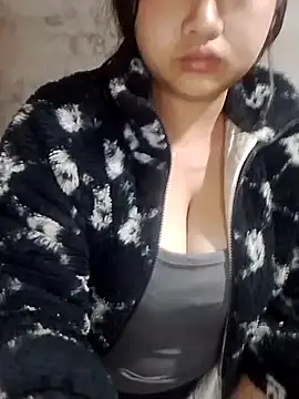 girl-babi online show from March 11, 9:35 am