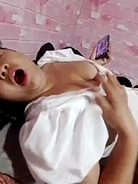 girl-babi online show from May 15, 11:18 pm