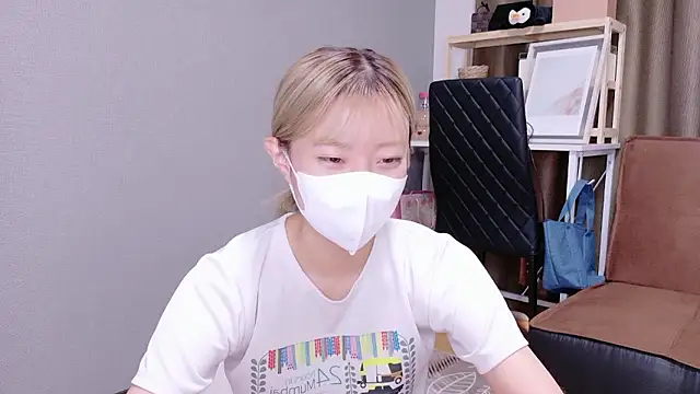 Nana  ch online show from September 29, 6:29 am