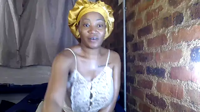 Snapshot of SweetPortableAmber chatting on September 15, 10:06 pm SweetPortableAmber online show from September 15, 10:06 pm