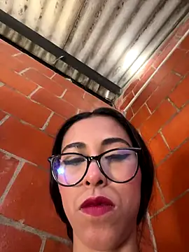 Emma  cumlovee online show from November 22, 3:04 pm