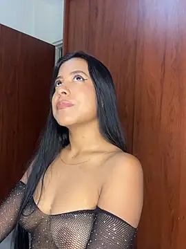 Kendra C online show from April 3, 1:36 am