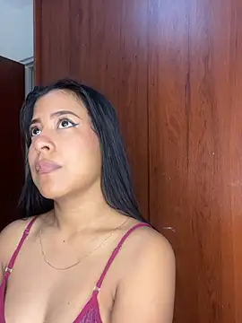 Kendra C online show from July 31, 2:01 am