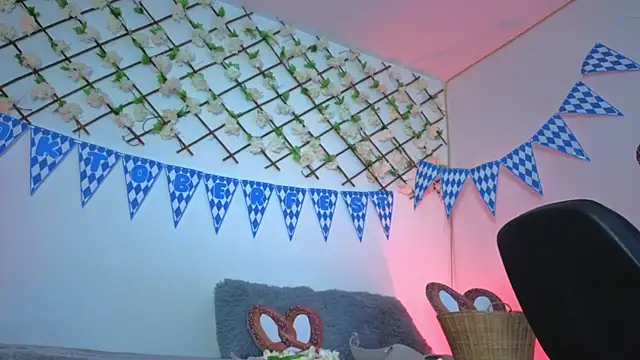 MiaCollinssx online show from September 23, 5:33 pm