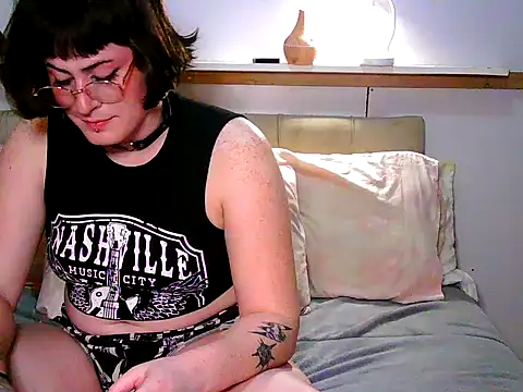 aMinshy online show from October 13, 11:51 pm