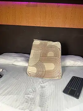 Alexia  cox online show from March 25, 2:39 am