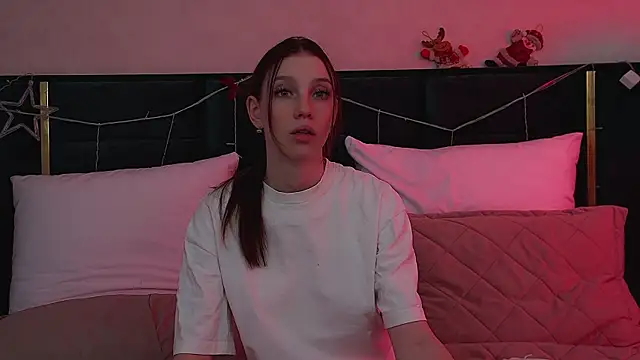 VeronicaVances online show from December 22, 6:27 am