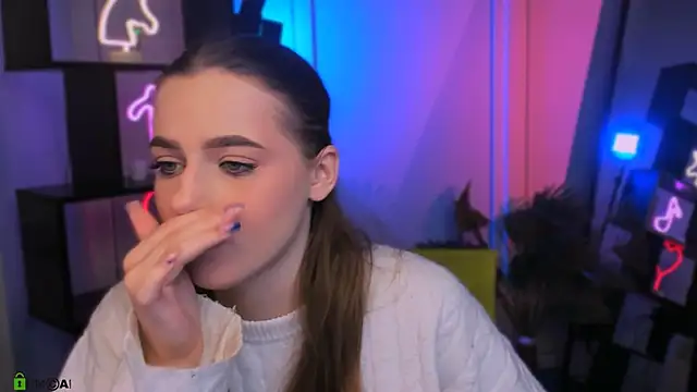 aria moo online show from December 3, 6:05 am