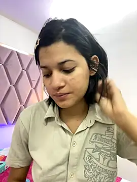 MaskedGirl  online show from October 4, 11:38 am