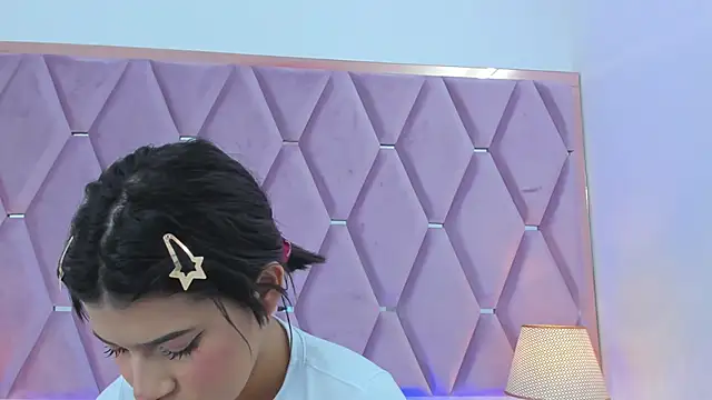 MaskedGirl  online show from October 11, 12:41 pm