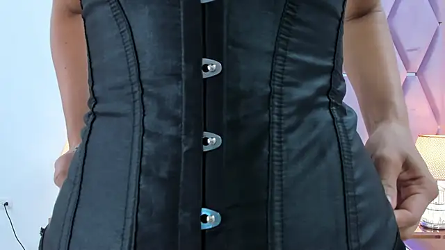 MaskedGirl  online show from October 2, 12:43 pm