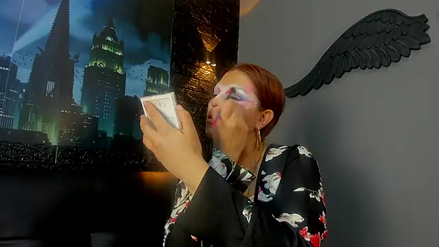 Snapshot of Skylar__Desire chatting on October 1, 2:11 pm Skylar Desire online show from October 1, 2:11 pm