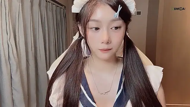 Makinghappymyself  online show from November 28, 2:09 pm