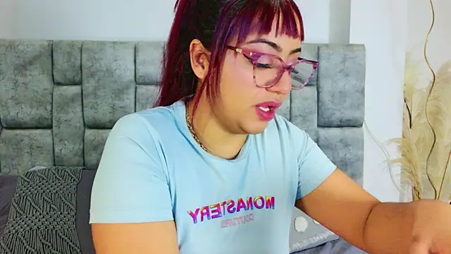 DaniniAnderson online show from January 10, 4:17 am