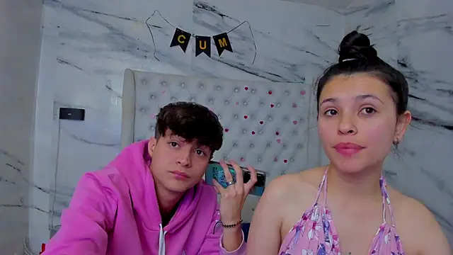 Ari and Storm online show from May 5, 1:58 pm