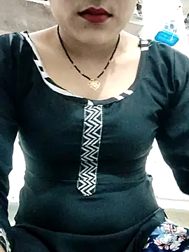 Snapshot of Miss_kiran chatting on September 12, 4:47 pm Miss kiran online show from September 12, 4:47 pm