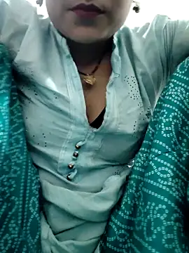 Snapshot of Miss_kiran chatting on September 13, 4:48 pm Miss kiran online show from September 13, 4:48 pm