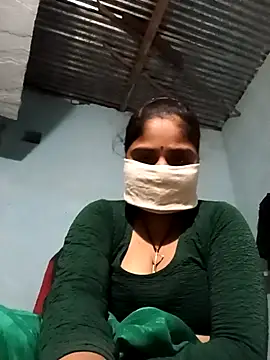 Sheema tyagi online show from November 13, 9:58 pm