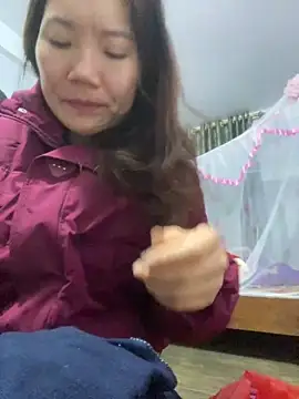 Pyy07 online show from March 8, 9:02 am