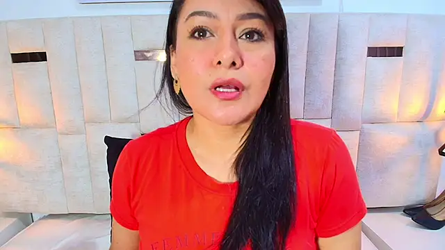Snapshot of Miss_Susan chatting on September 23, 11:41 am Miss Susan online show from September 23, 11:41 am