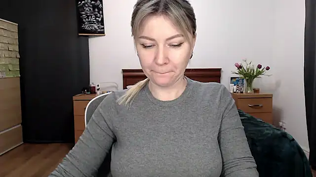 ParadiseAlina online show from January 13, 8:46 pm