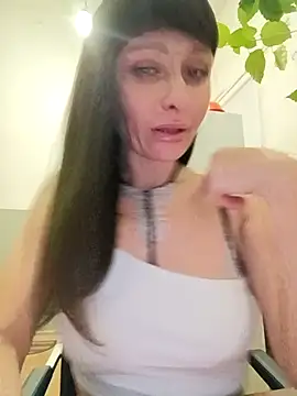 Lietta  online show from October 27, 8:47 pm