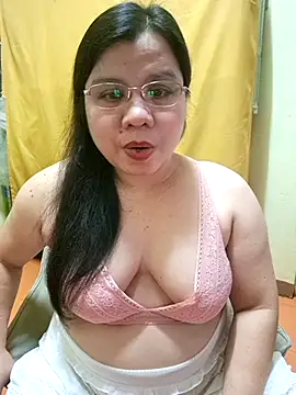 hotlyn45 online show from September 24, 7:51 am