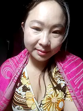 suki-lady online show from December 5, 2:55 am