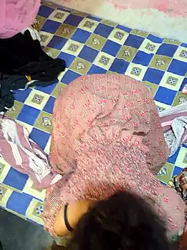 LarkingNewel online show from February 21, 5:46 pm