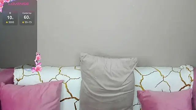 Alisa  Kelly online show from October 8, 2:05 am