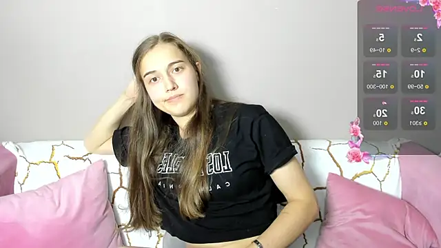 Alisa  Kelly online show from September 14, 3:15 am