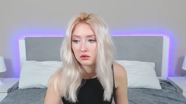 MarianeSun online show from September 18, 4:11 am