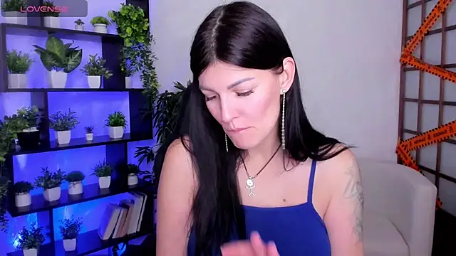 O1d Lady online show from November 12, 8:45 am