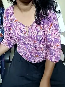 Snapshot of tamilmaha12 chatting on September 19, 3:55 pm tamilmaha12 online show from September 19, 3:55 pm