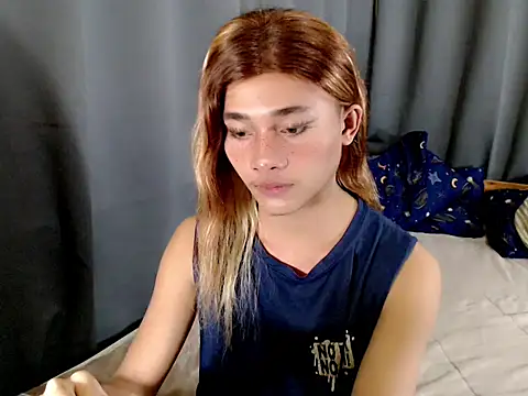 Petite HugeCock online show from July 23, 12:57 pm