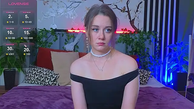 SkyHelen online show from October 29, 5:01 am