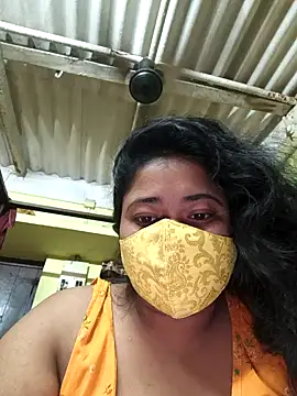 Smile-quien online show from April 2, 7:33 pm