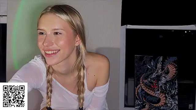 ElysiaXo online show from November 2, 11:19 pm